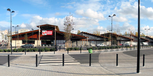 Shopping center in Trappes